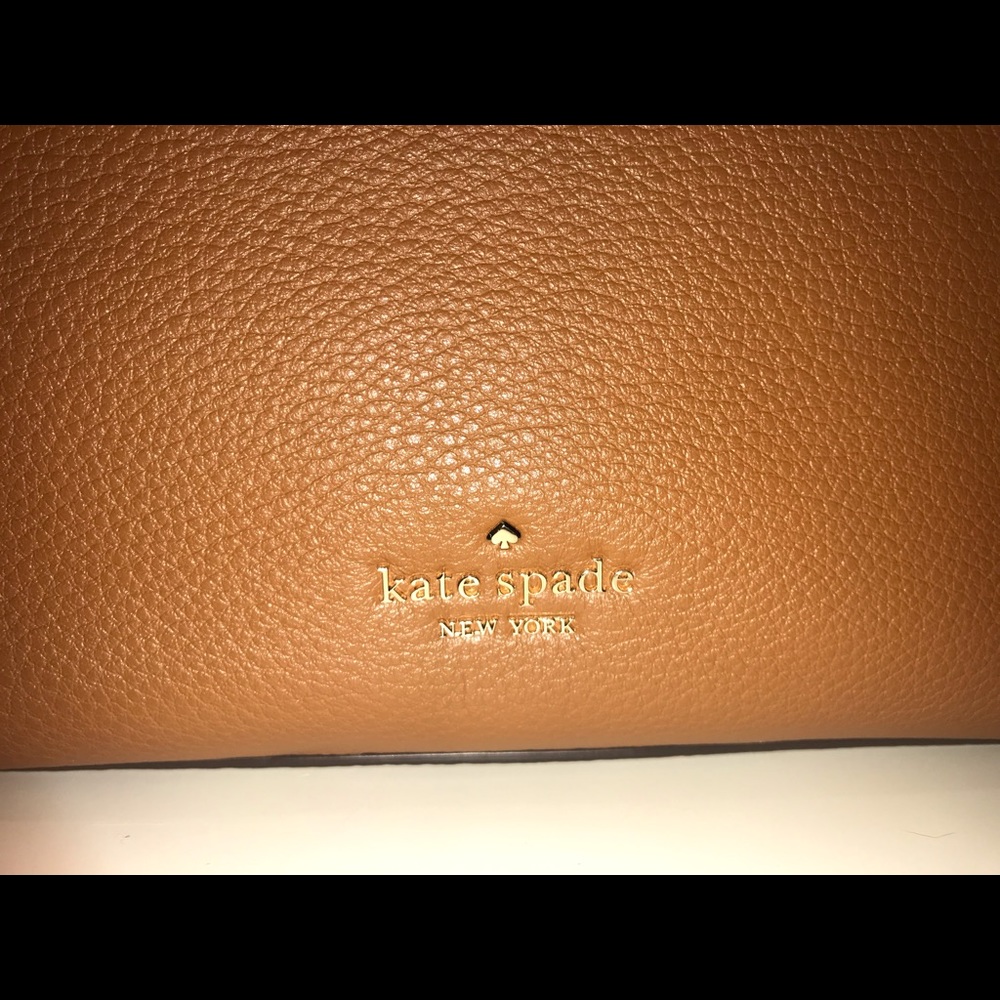 SOLD! 🆕 100% kate spade double compartment bag - Picture 6 of 8